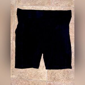 Torrid moto black bike shorts size 2